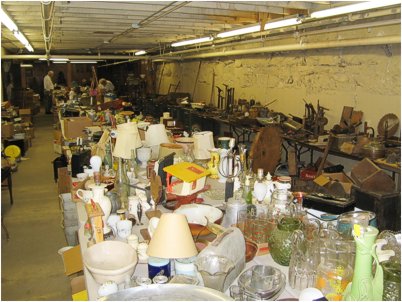 oldeshoeantiques-bargain-basement